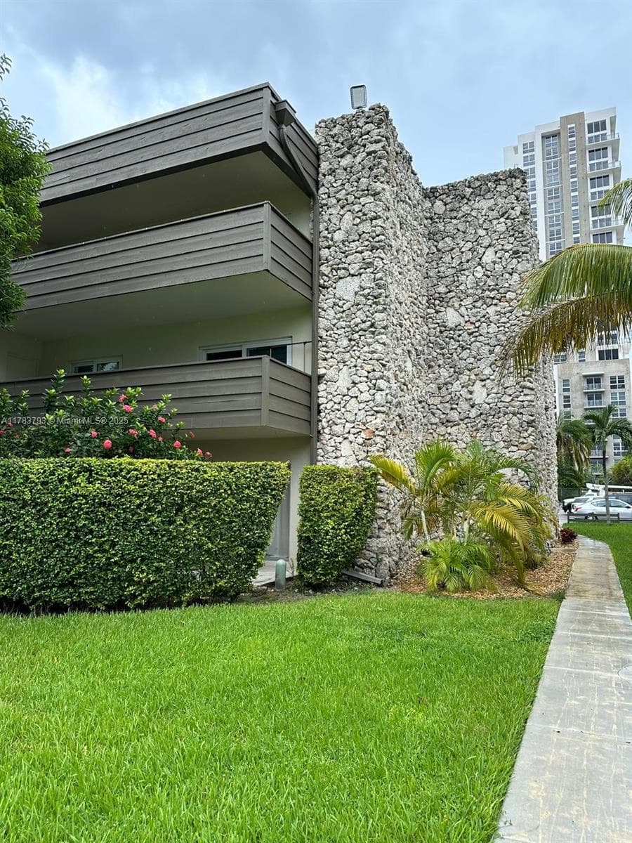 8335 SW 72nd Ave # 202D, Miami FL 33143 — 24