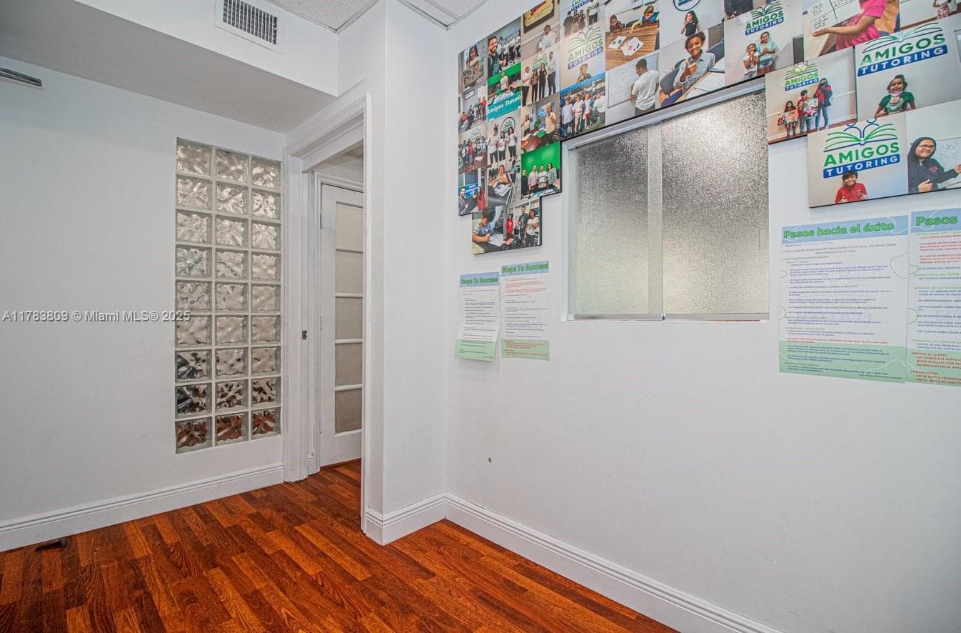 2100 SW 22nd St # 302, Miami FL 33145 — 13