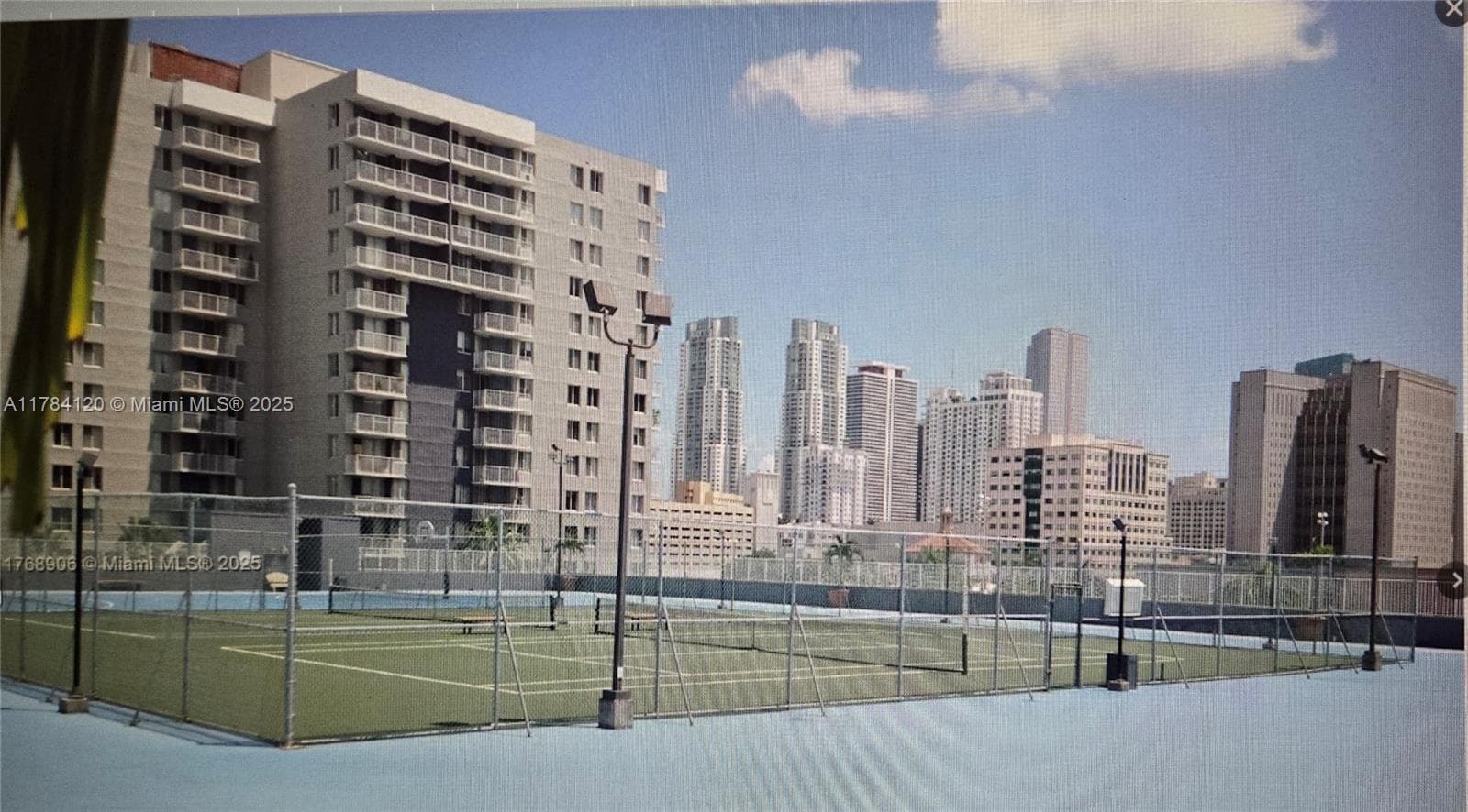 850 N Miami Ave # 2101, Miami FL 33136 — 22
