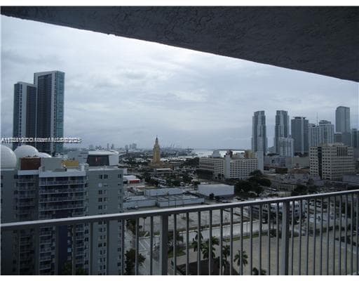 850 N Miami Ave # 2101, Miami FL 33136 — 7