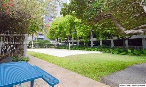 850 N Miami Ave # 2101, Miami FL 33136 — 33