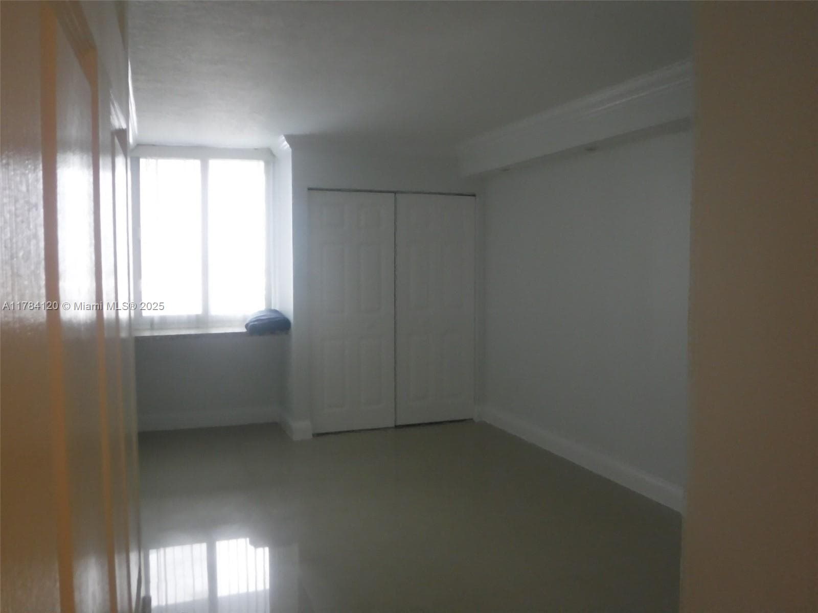 850 N Miami Ave # 2101, Miami FL 33136 — 14