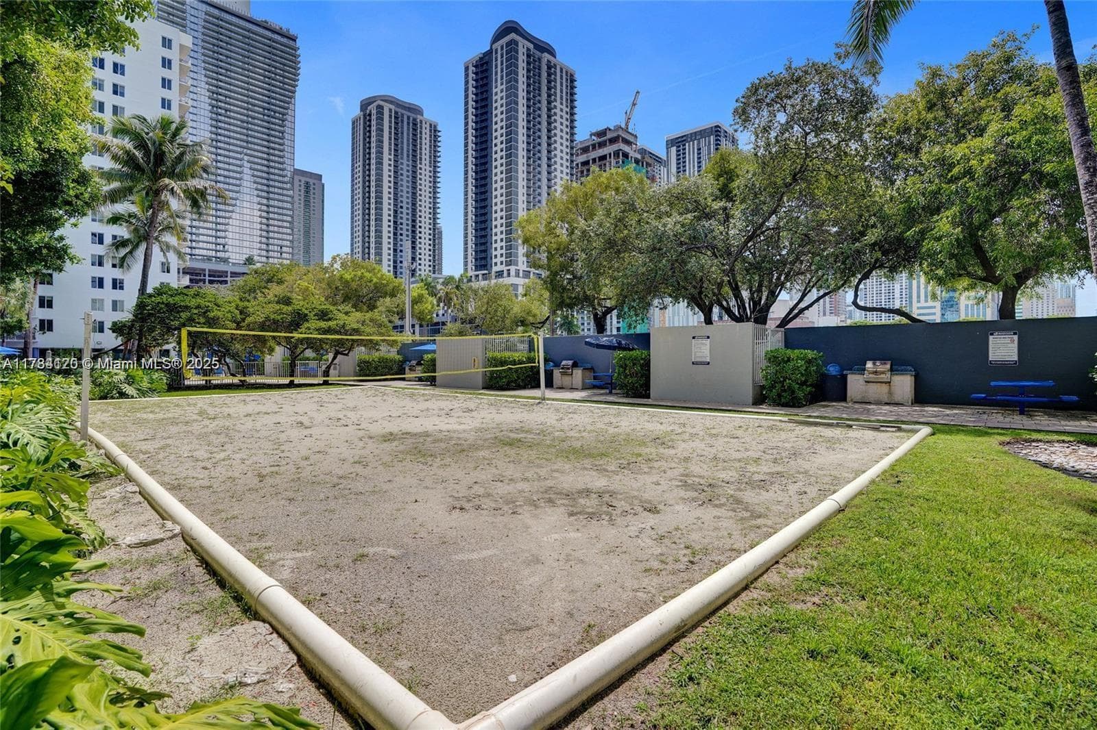 850 N Miami Ave # 2101, Miami FL 33136 — 29