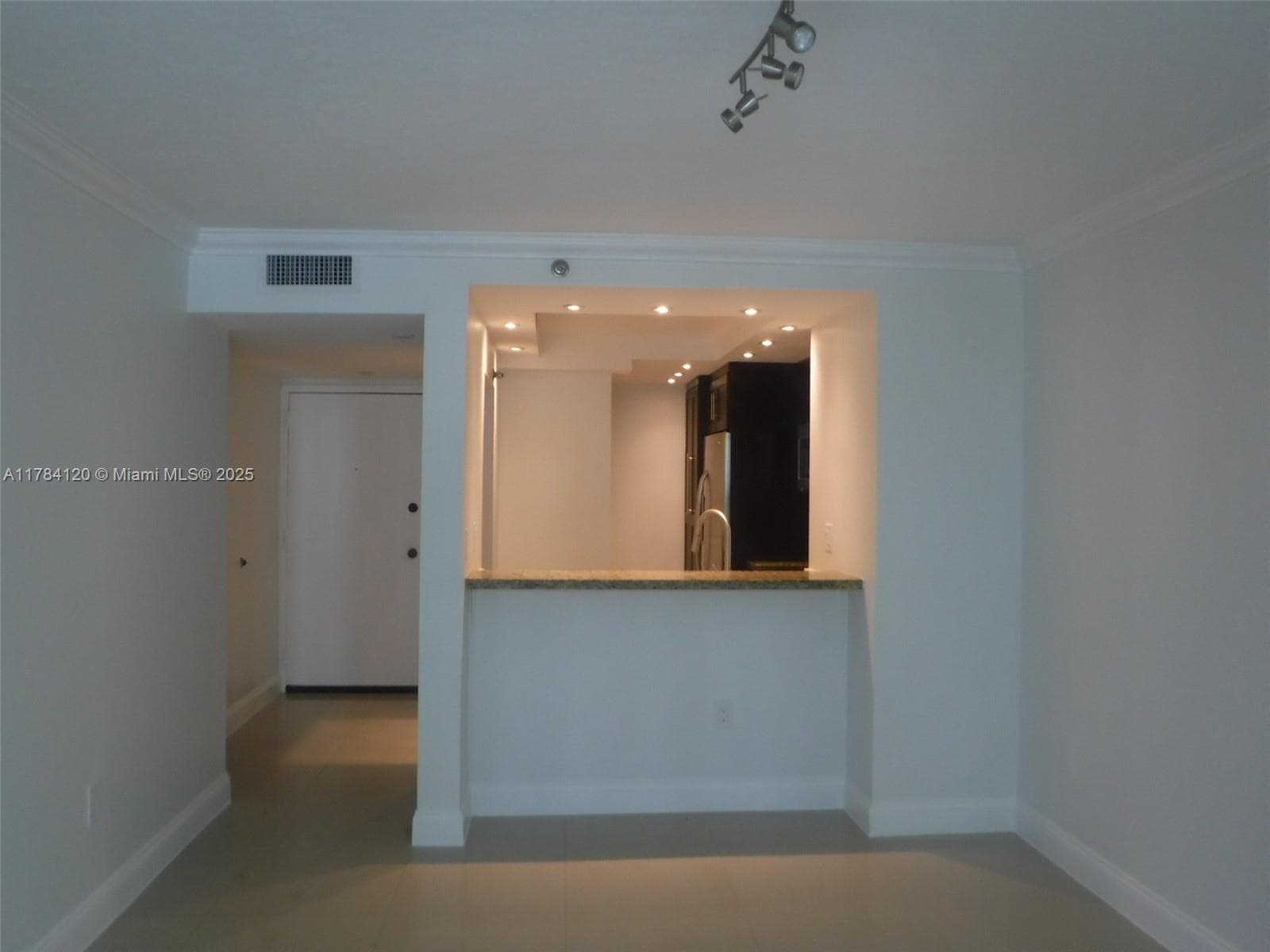 850 N Miami Ave # 2101, Miami FL 33136 — 4