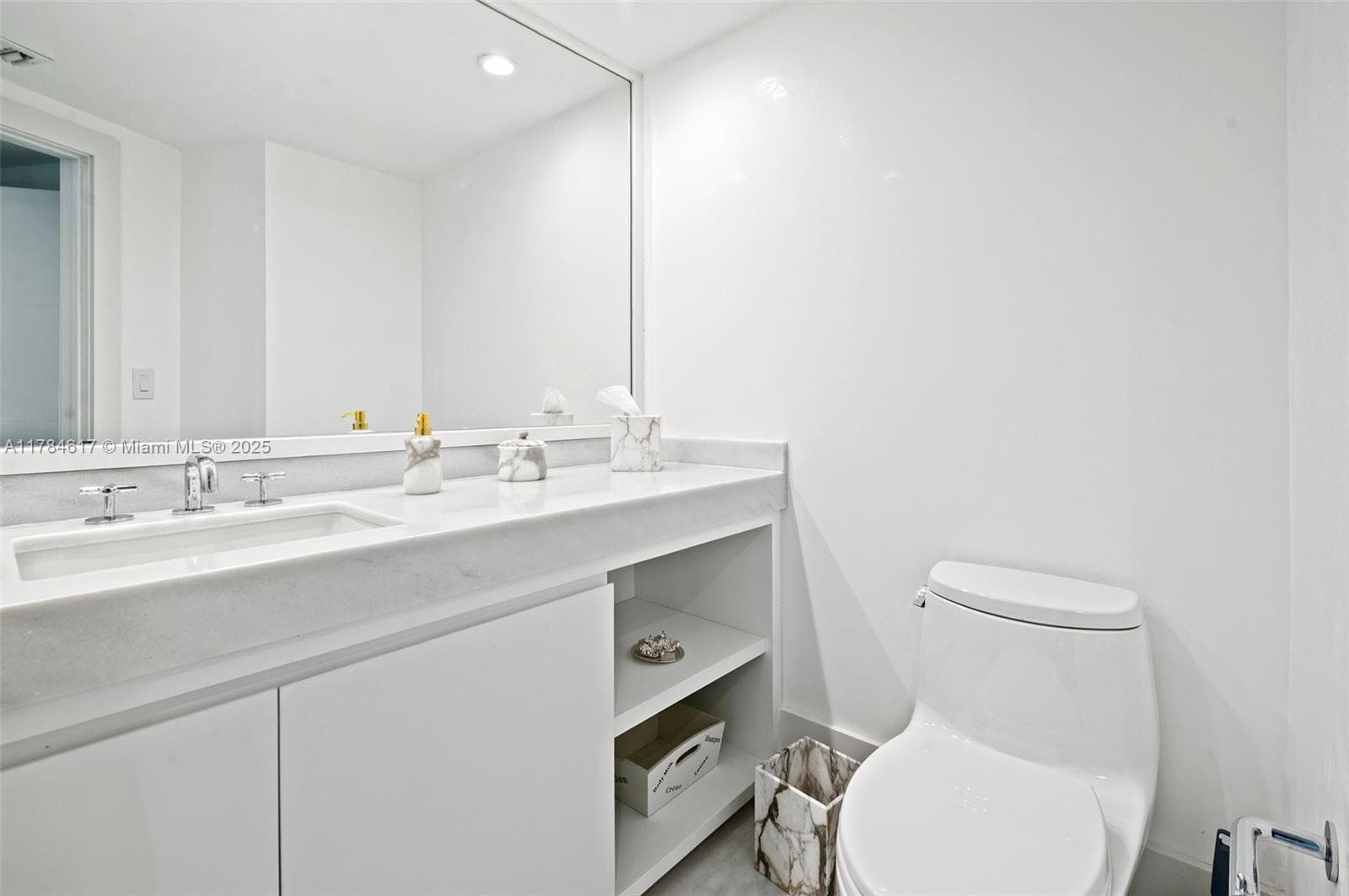 2127 Brickell Ave # 2104, Miami FL 33129 — 20
