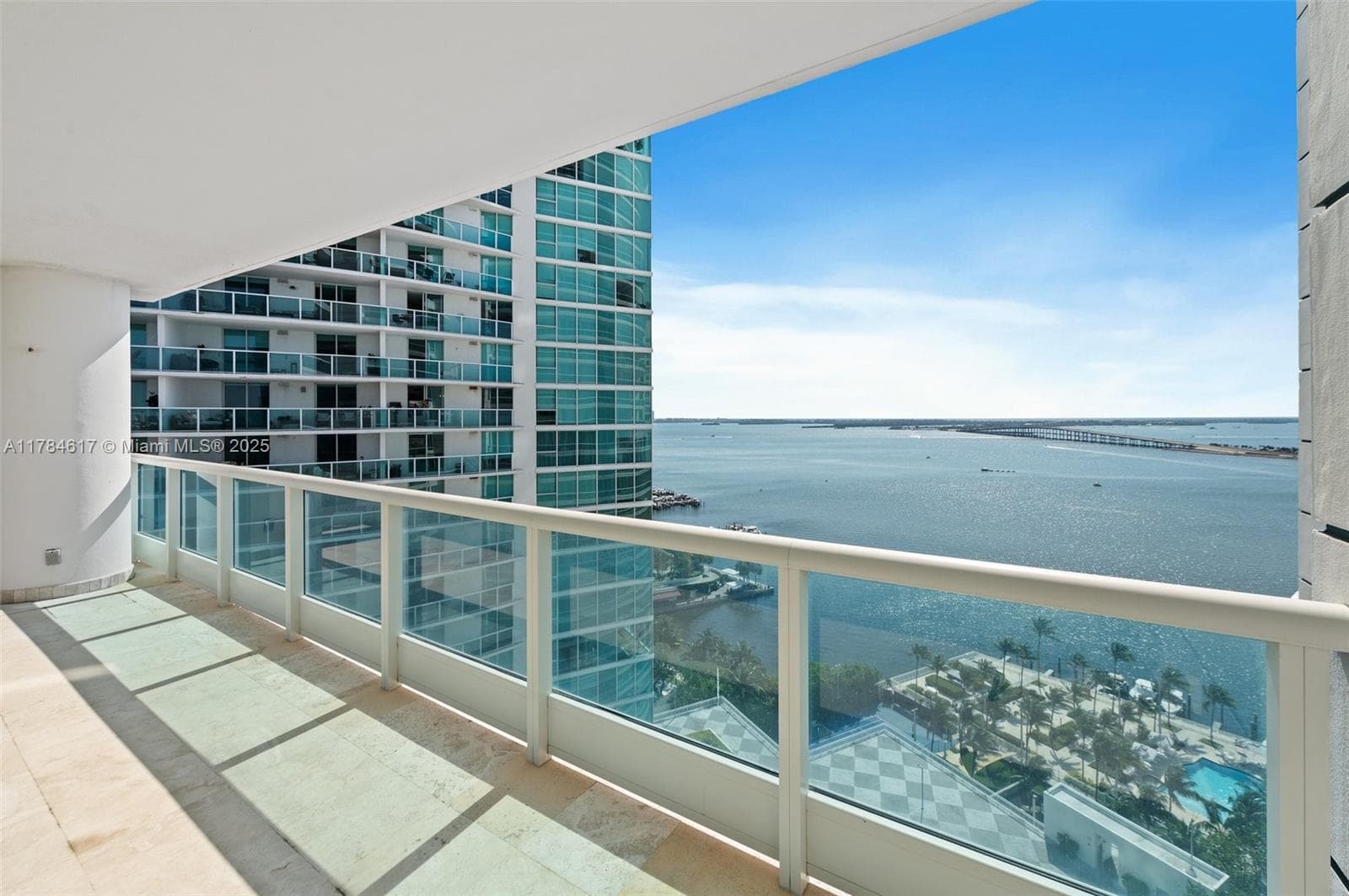 2127 Brickell Ave # 2104, Miami FL 33129 — 21