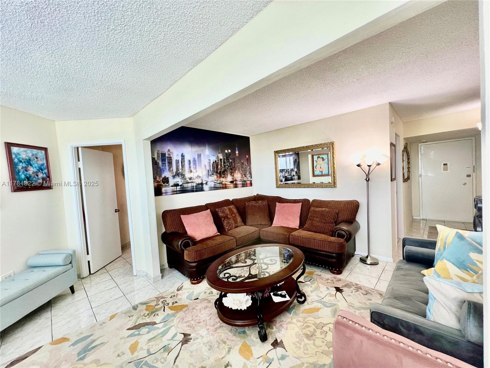 7135 Collins Ave # 621, Miami Beach FL 33141 — 16