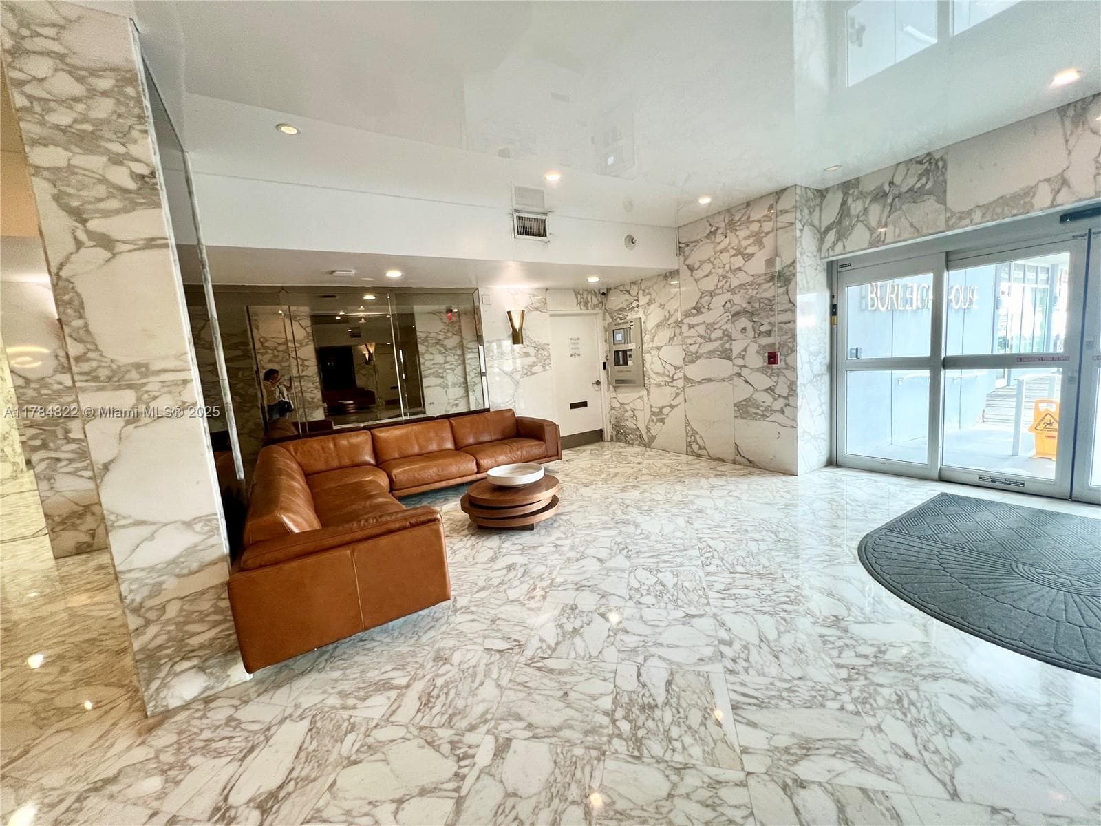 7135 Collins Ave # 621, Miami Beach FL 33141 — 12