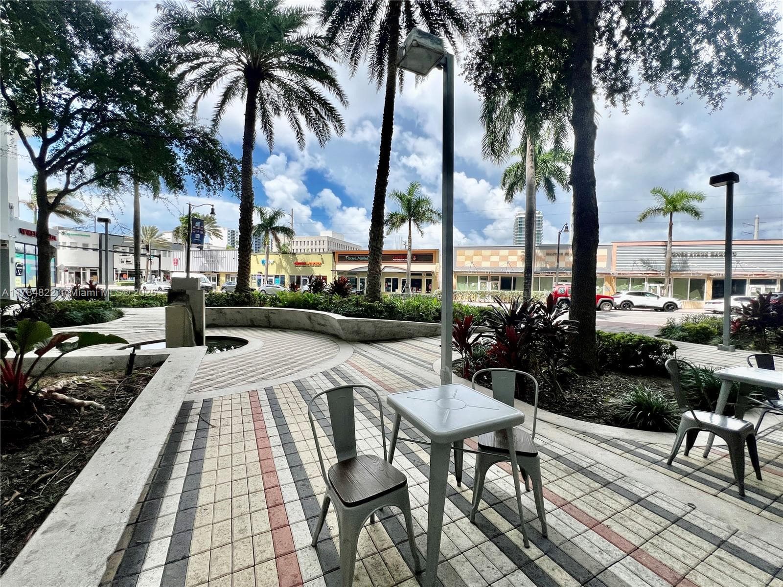 7135 Collins Ave # 621, Miami Beach FL 33141 — 9