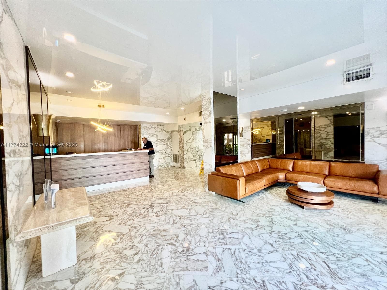 7135 Collins Ave # 621, Miami Beach FL 33141 — 11