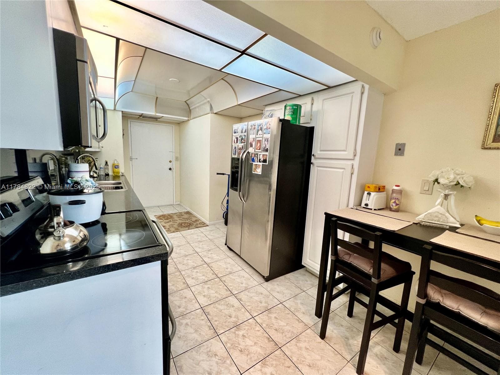 7135 Collins Ave # 621, Miami Beach FL 33141 — 21