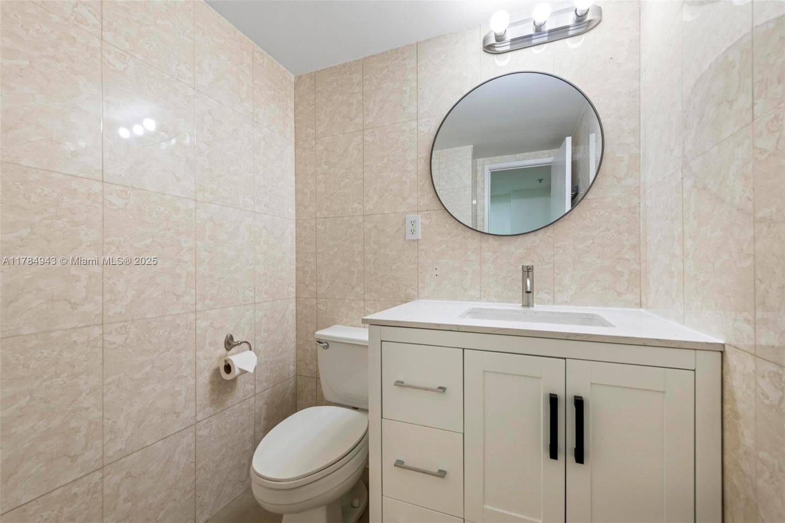 19380 Collins Ave # 6, Sunny Isles Beach FL 33160 — 13