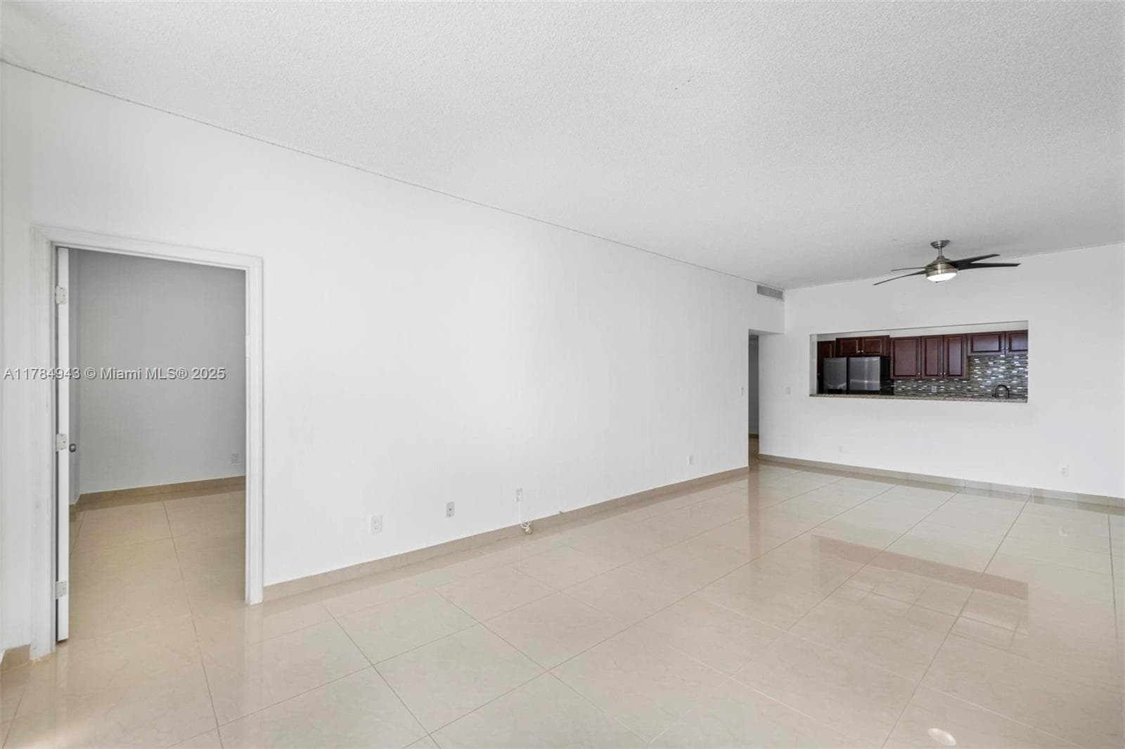 19380 Collins Ave # 6, Sunny Isles Beach FL 33160 — 12