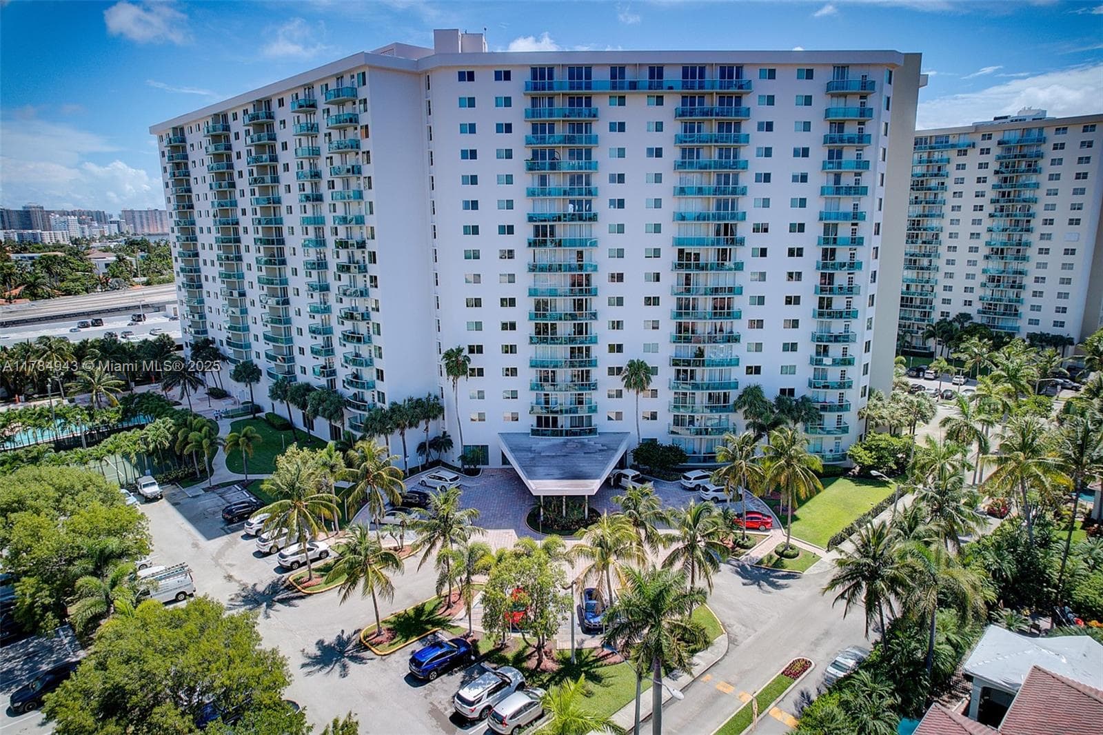 19380 Collins Ave # 6, Sunny Isles Beach FL 33160 — 33