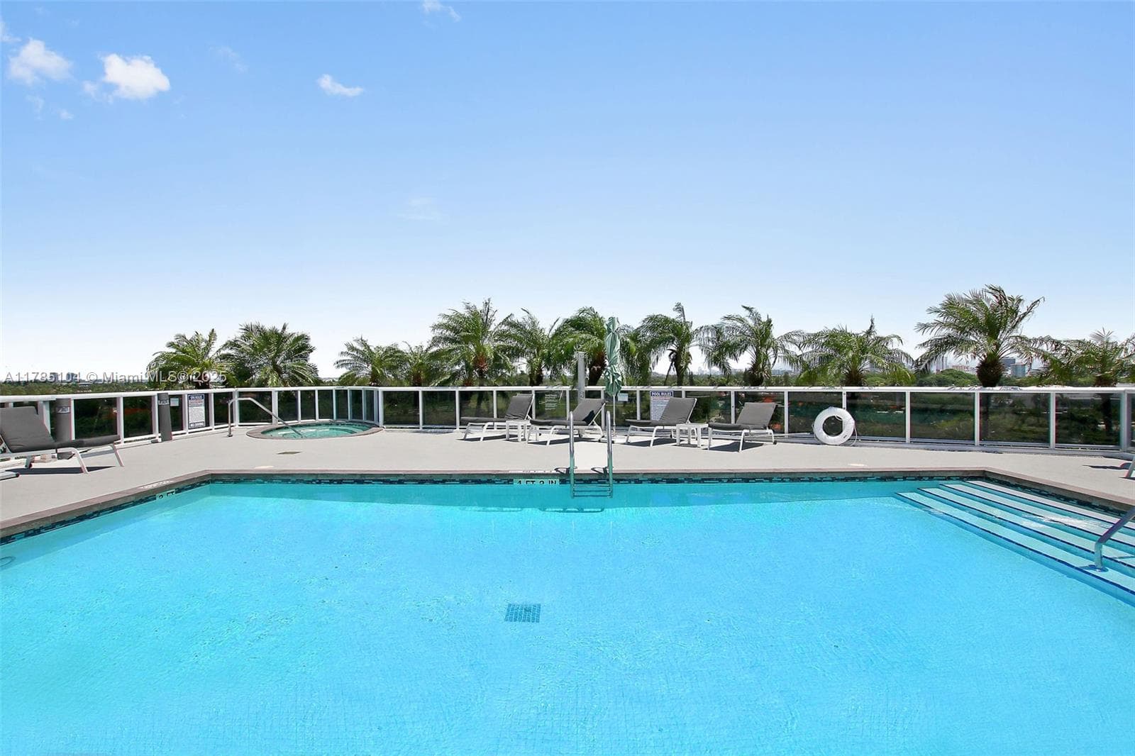 2001 Meridian Ave # 412, Miami Beach FL 33139 — 9