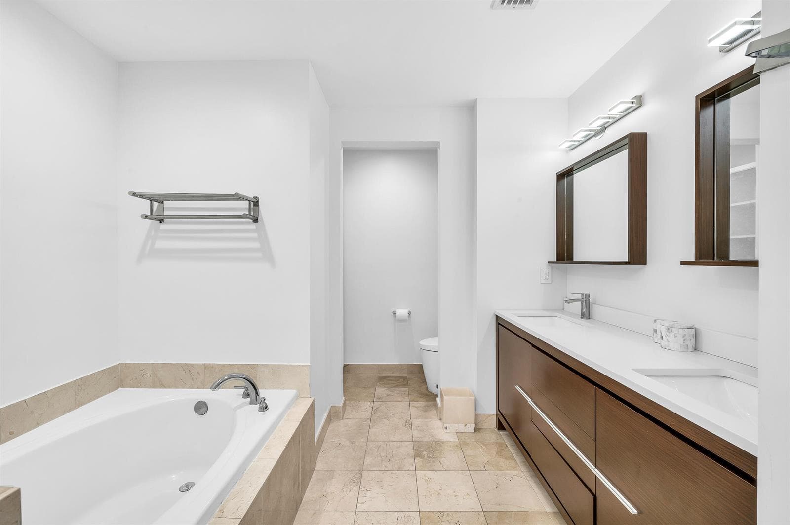 3330 NE 190th Street # 1911, Aventura FL 33180 — 20