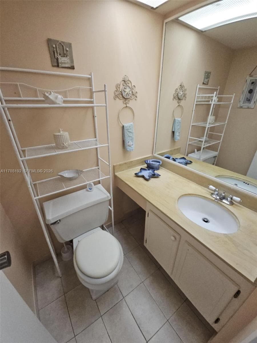250 174th St # 706, Sunny Isles Beach FL 33160 — 22