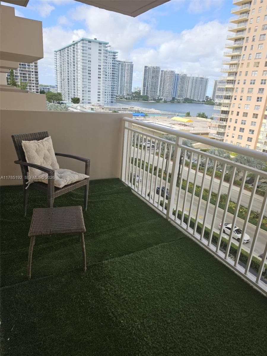 250 174th St # 706, Sunny Isles Beach FL 33160 — 14