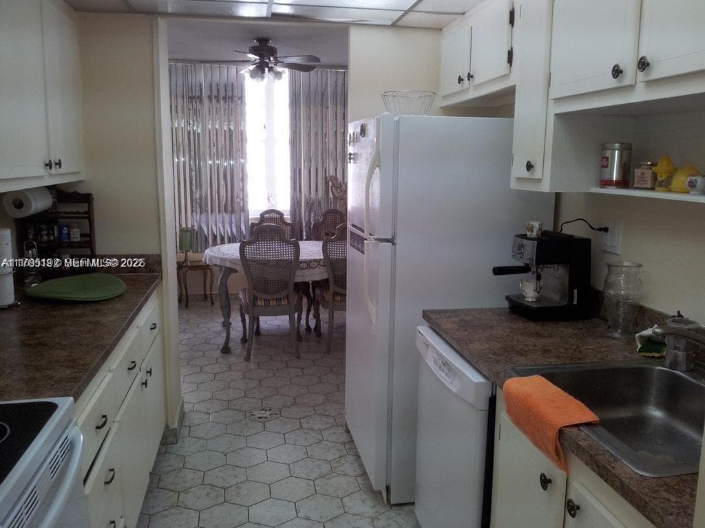 250 174th St # 706, Sunny Isles Beach FL 33160 — 11