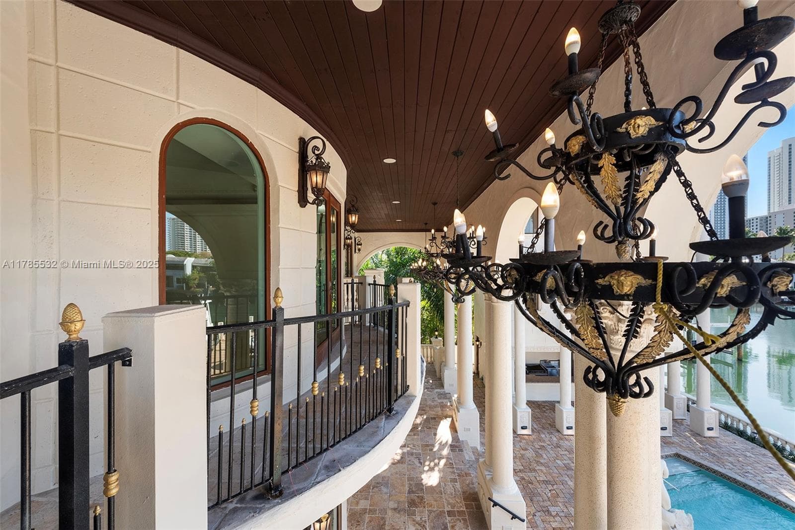 270 Atlantic Ave, Sunny Isles Beach FL 33160 — 43