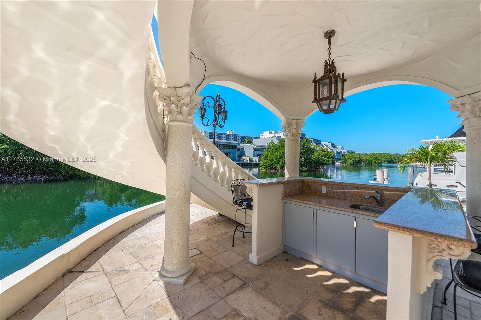 270 Atlantic Ave, Sunny Isles Beach FL 33160 — 75