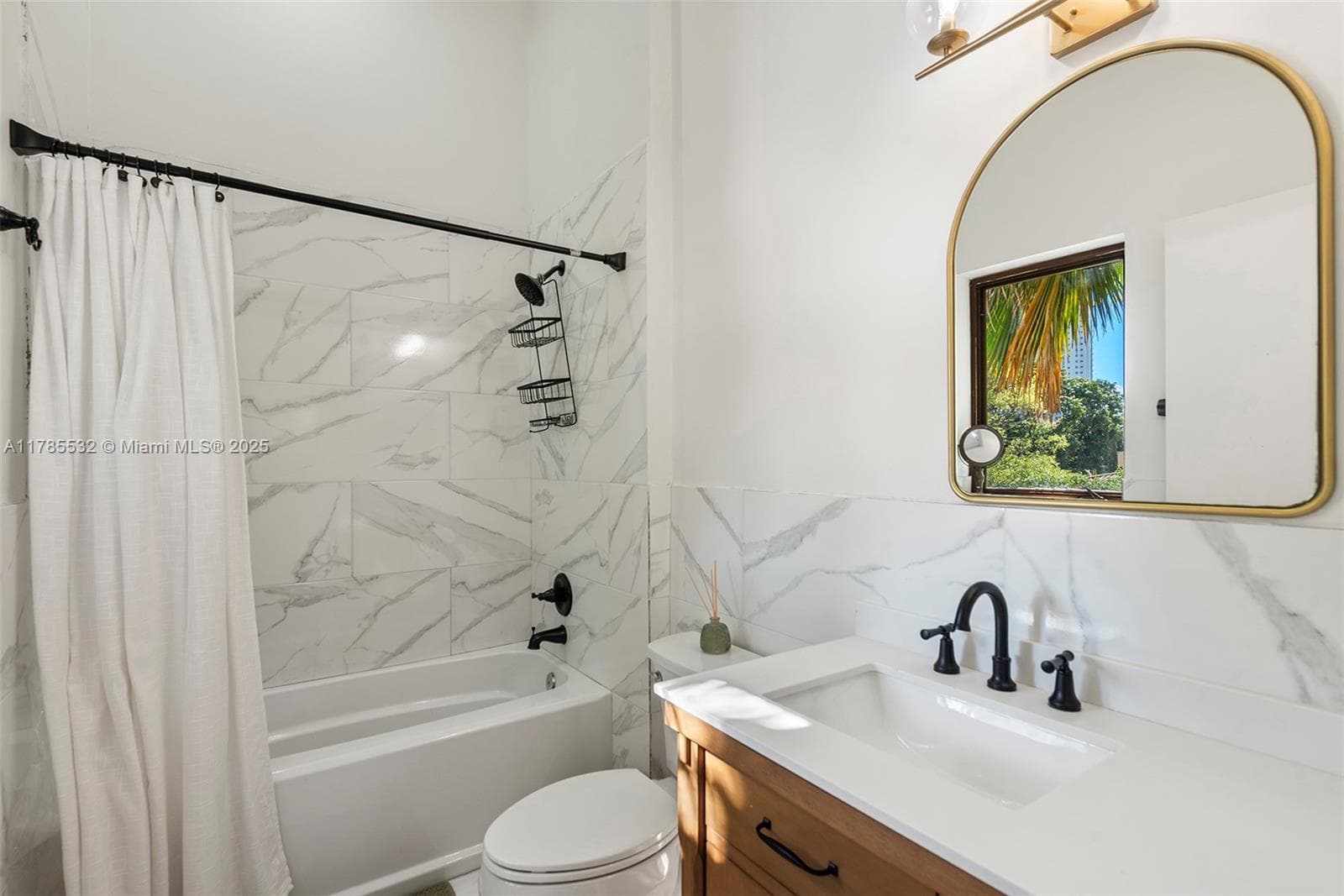 270 Atlantic Ave, Sunny Isles Beach FL 33160 — 58