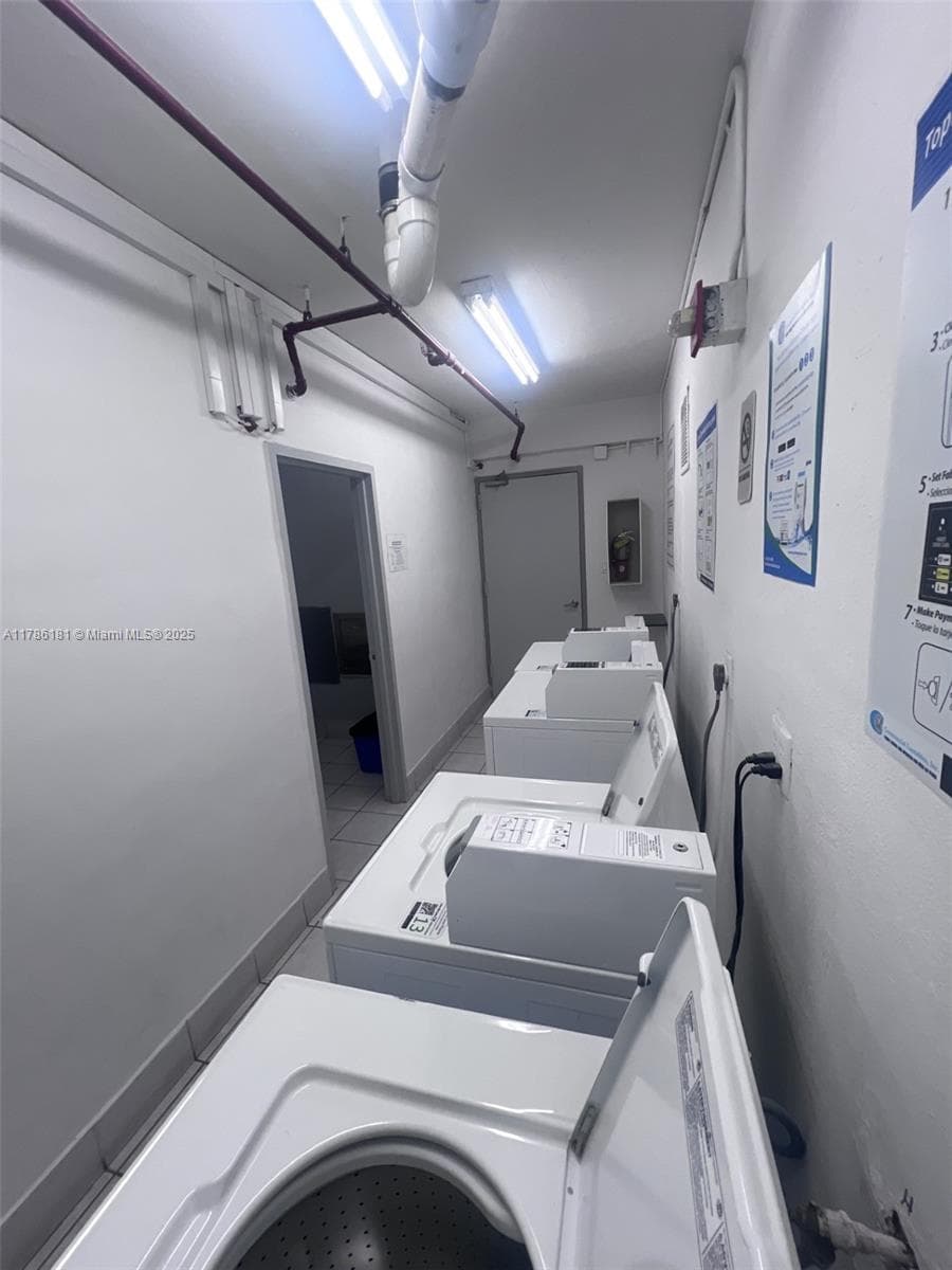5055 Collins Ave # 5F, Miami Beach FL 33140 — 25