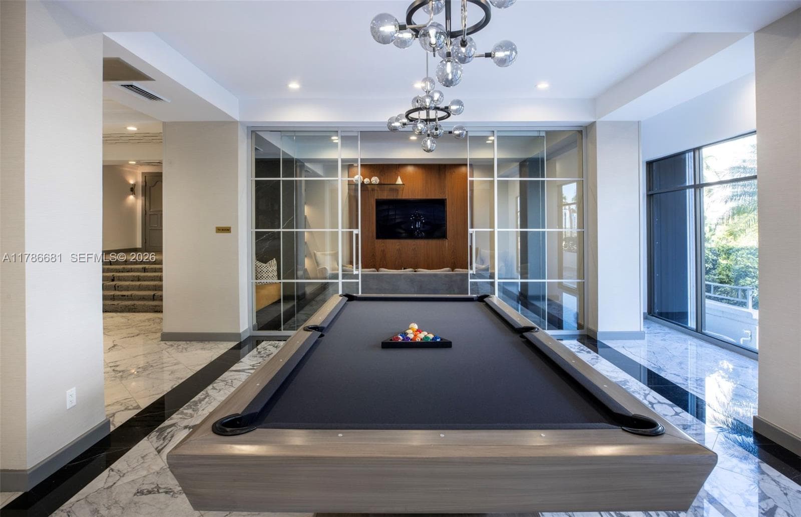 11 Island Ave # 512, Miami Beach FL 33139 — 36