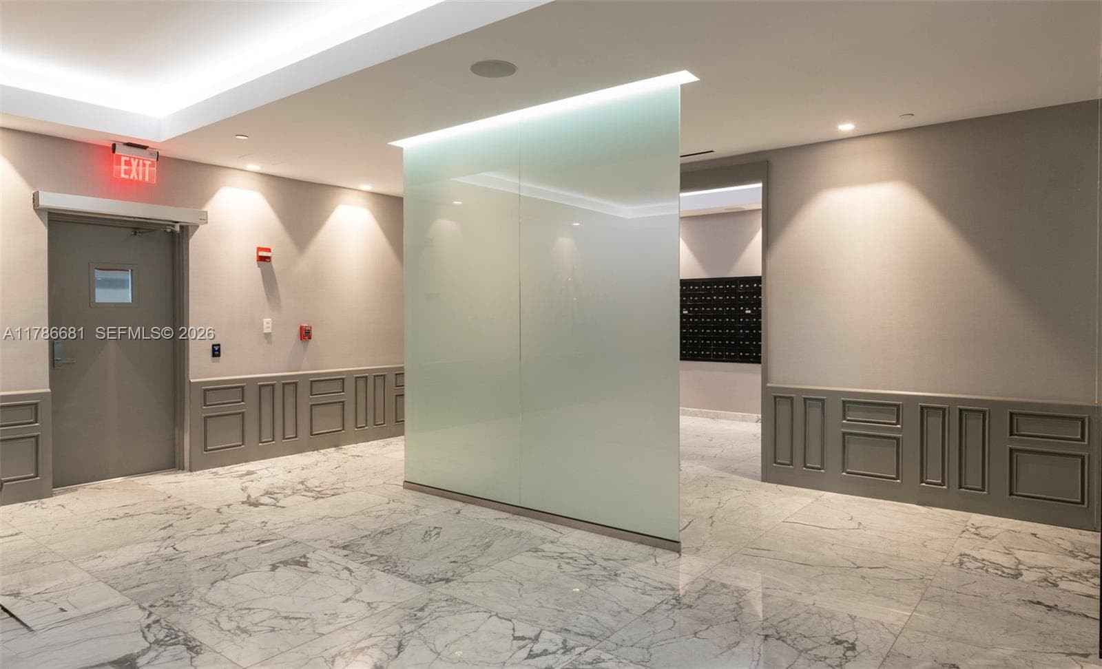 11 Island Ave # 512, Miami Beach FL 33139 — 32