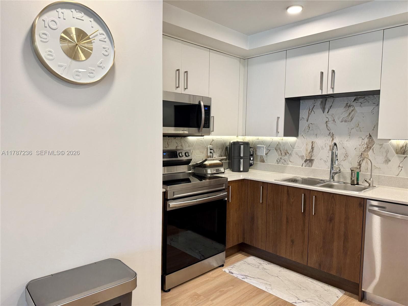 10950 NW 82nd St # 205, Doral FL 33178 — 8