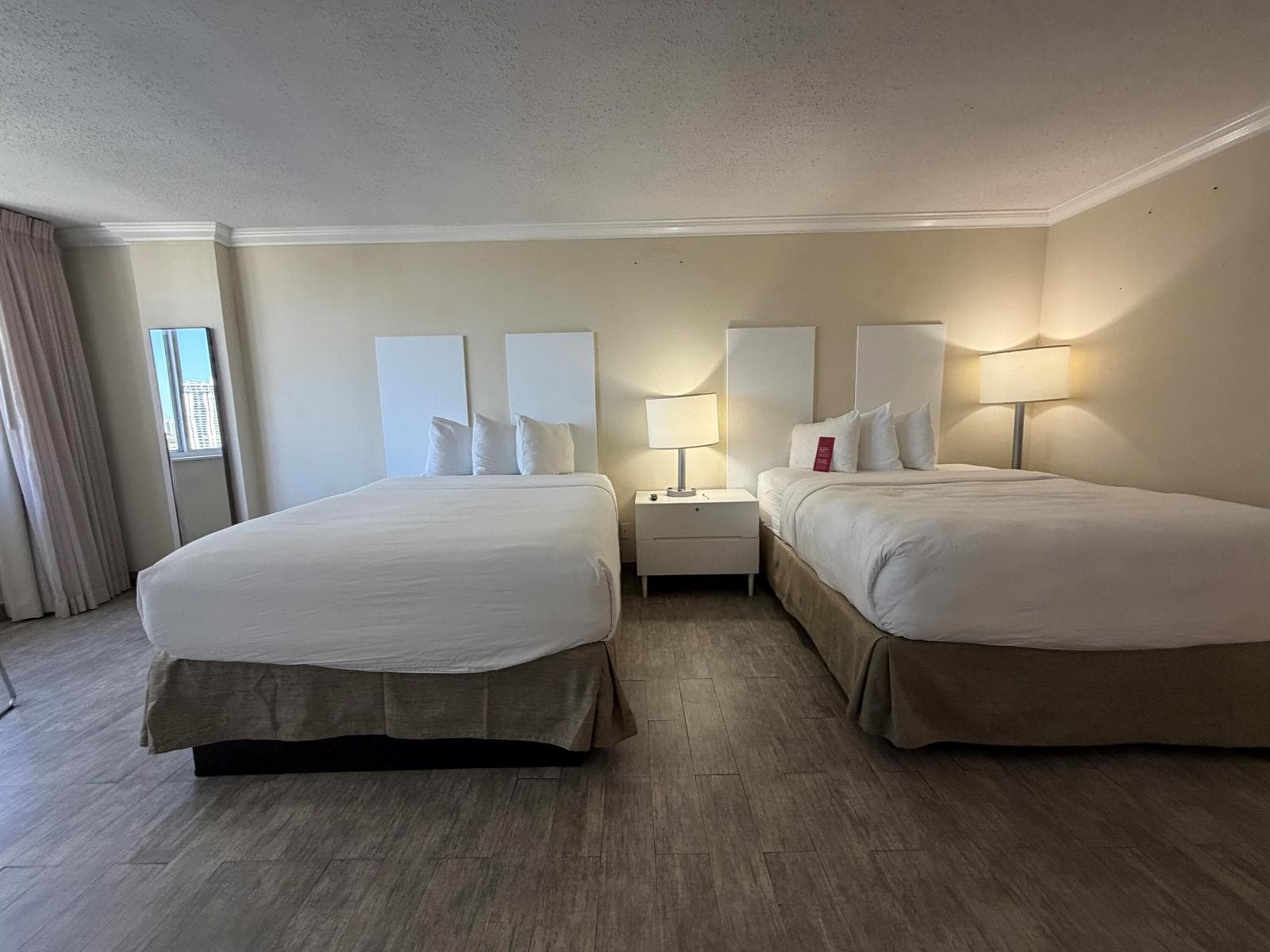 19201 Collins Avenue, Sunny Isles Beach FL 33160 — 4