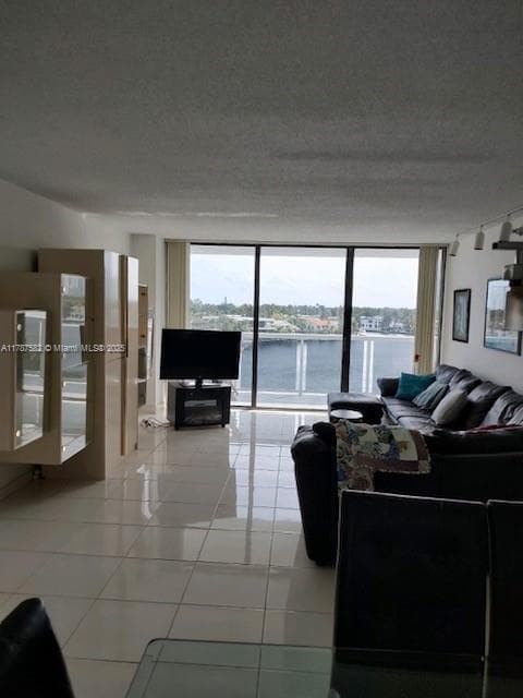 20515 E Country Club Dr # 646, Aventura FL 33180 — 8