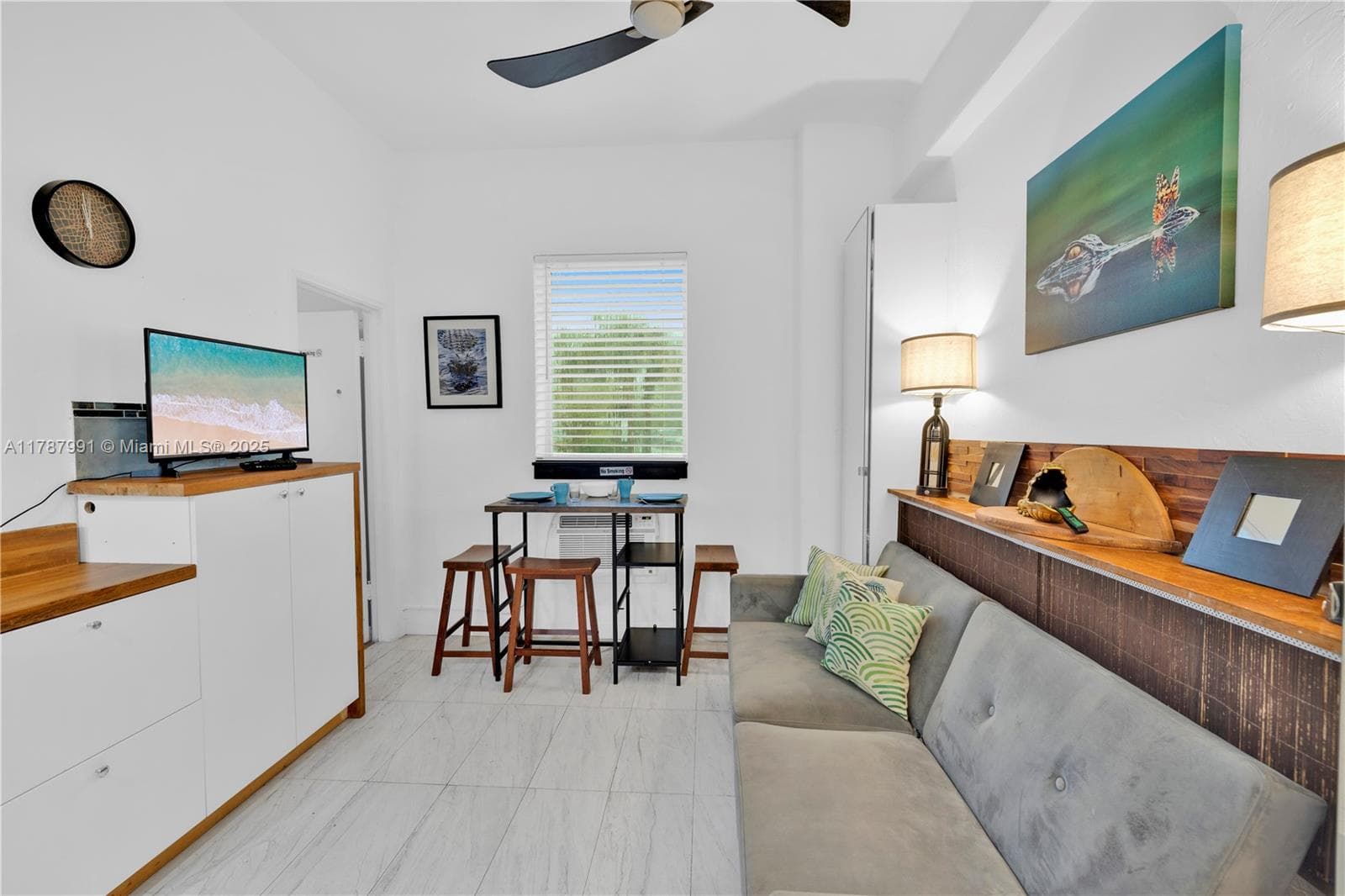255 W 24th St # 136, Miami Beach FL 33140 — 1