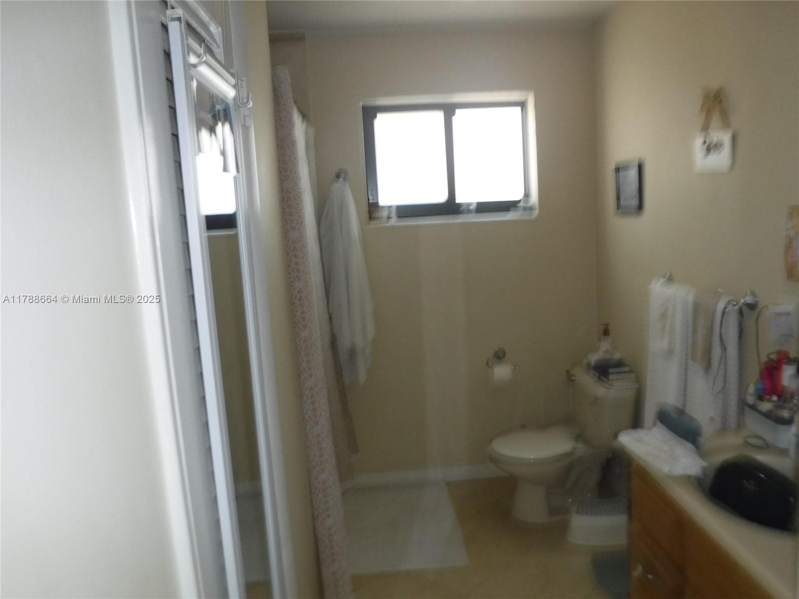 2020 NE 203rd St, Miami FL 33179 — 7
