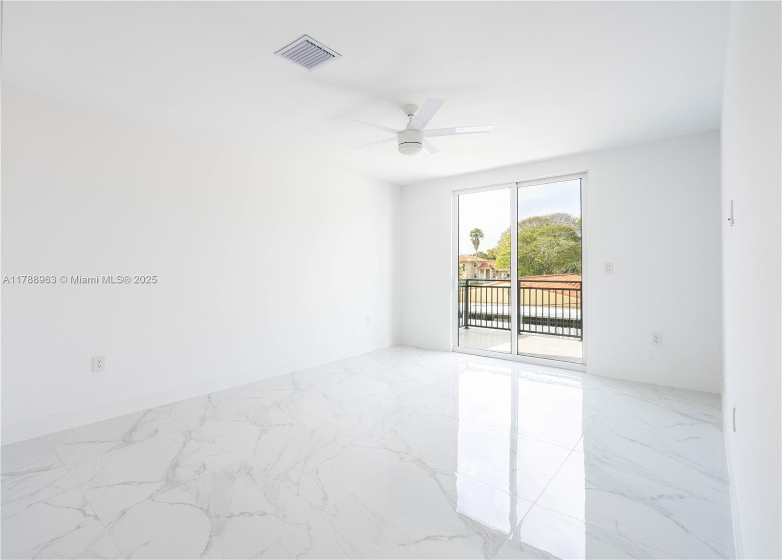 910 SW 24th Rd, Miami FL 33129 — 18