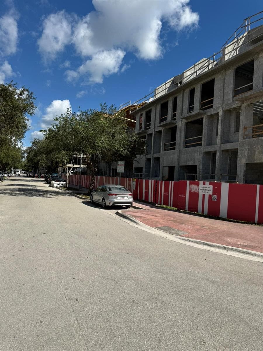 1425 Bay Rd, Miami Beach FL 33139 — 3
