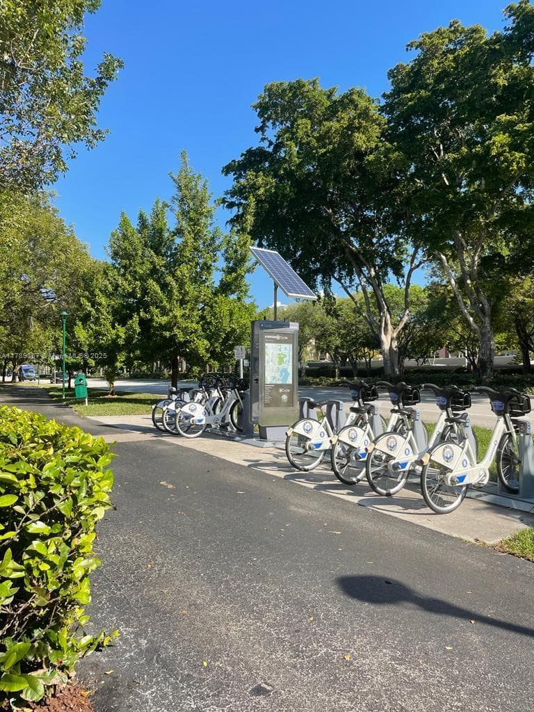 20000 E Country Club Dr # 405, Aventura FL 33180 — 21