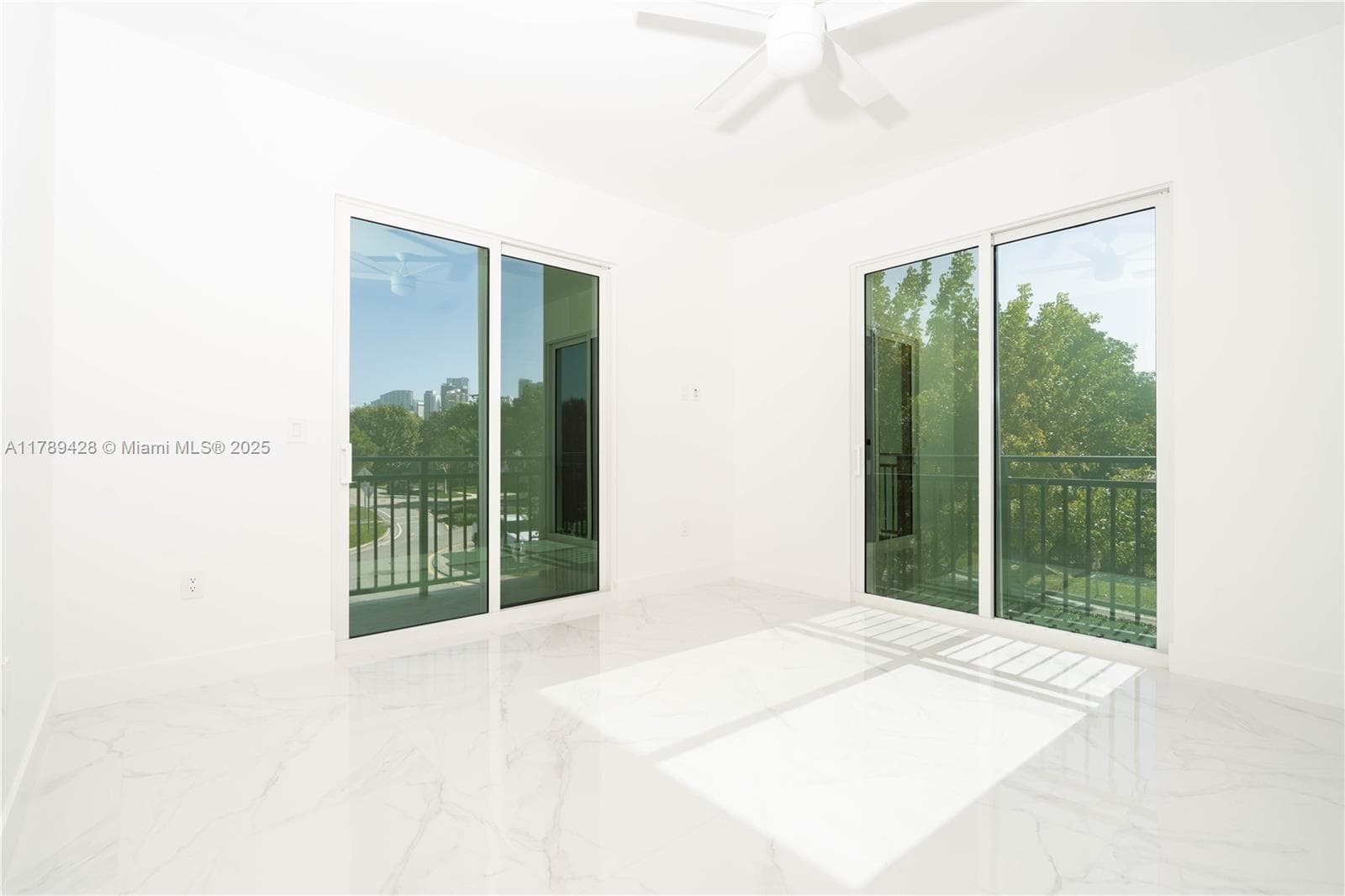 900 SW 24th Rd, Miami FL 33129 — 20
