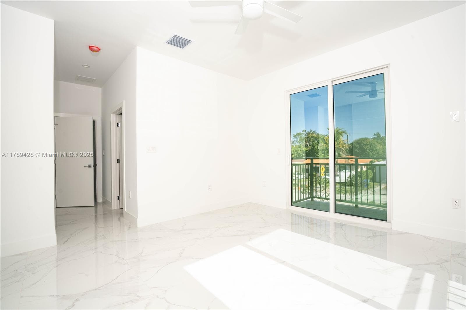 900 SW 24th Rd, Miami FL 33129 — 21