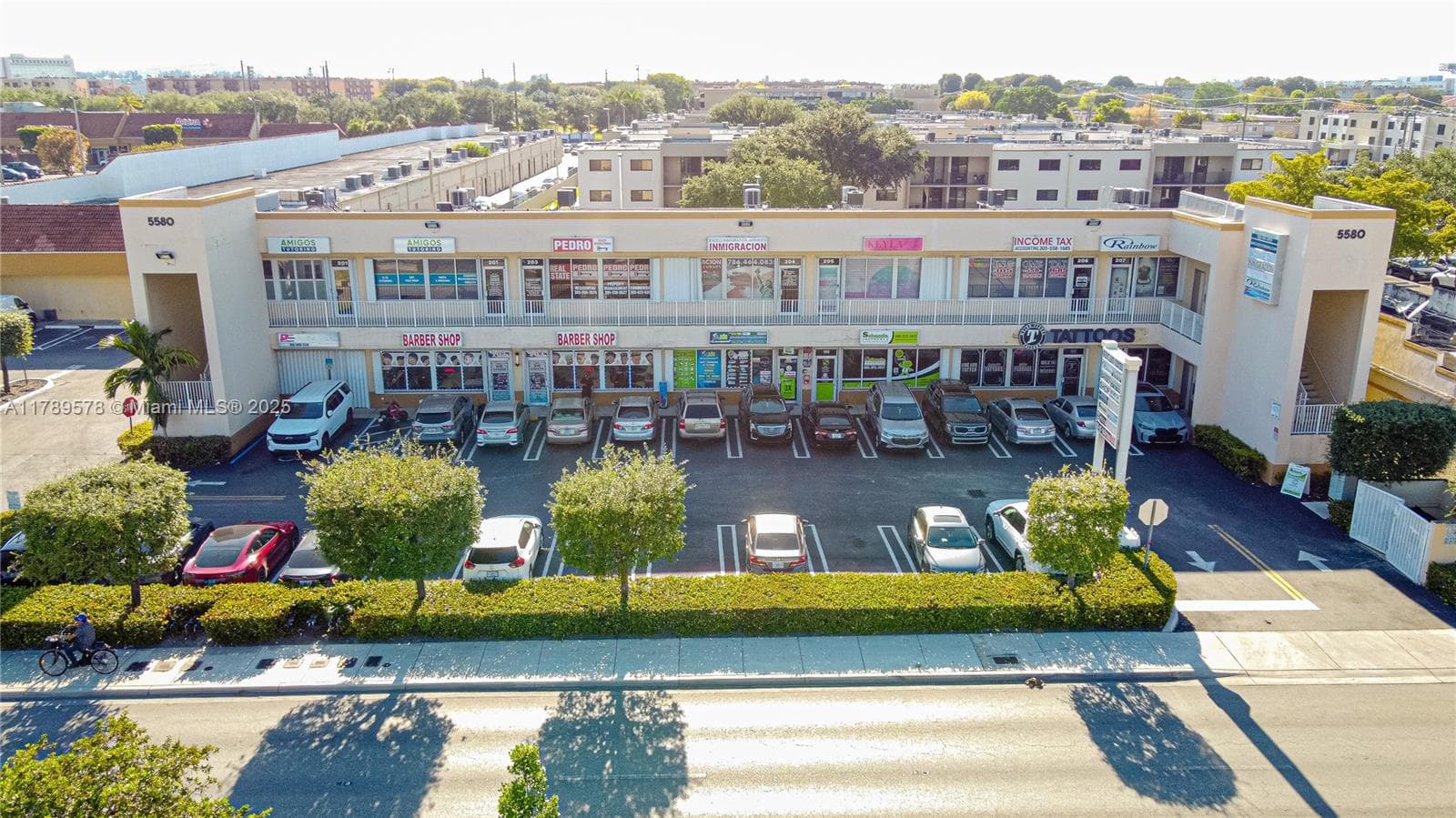 5580 W 16th Ave, Hialeah FL 33012 — 16