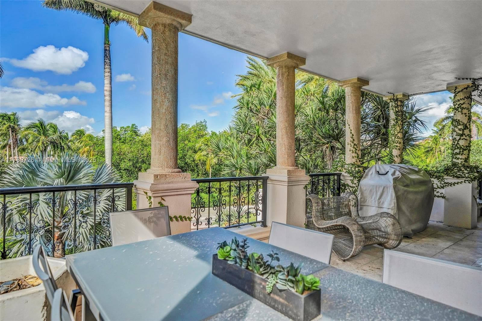 19227 Fisher Island Dr # 19227, Miami Beach FL 33109 — 29