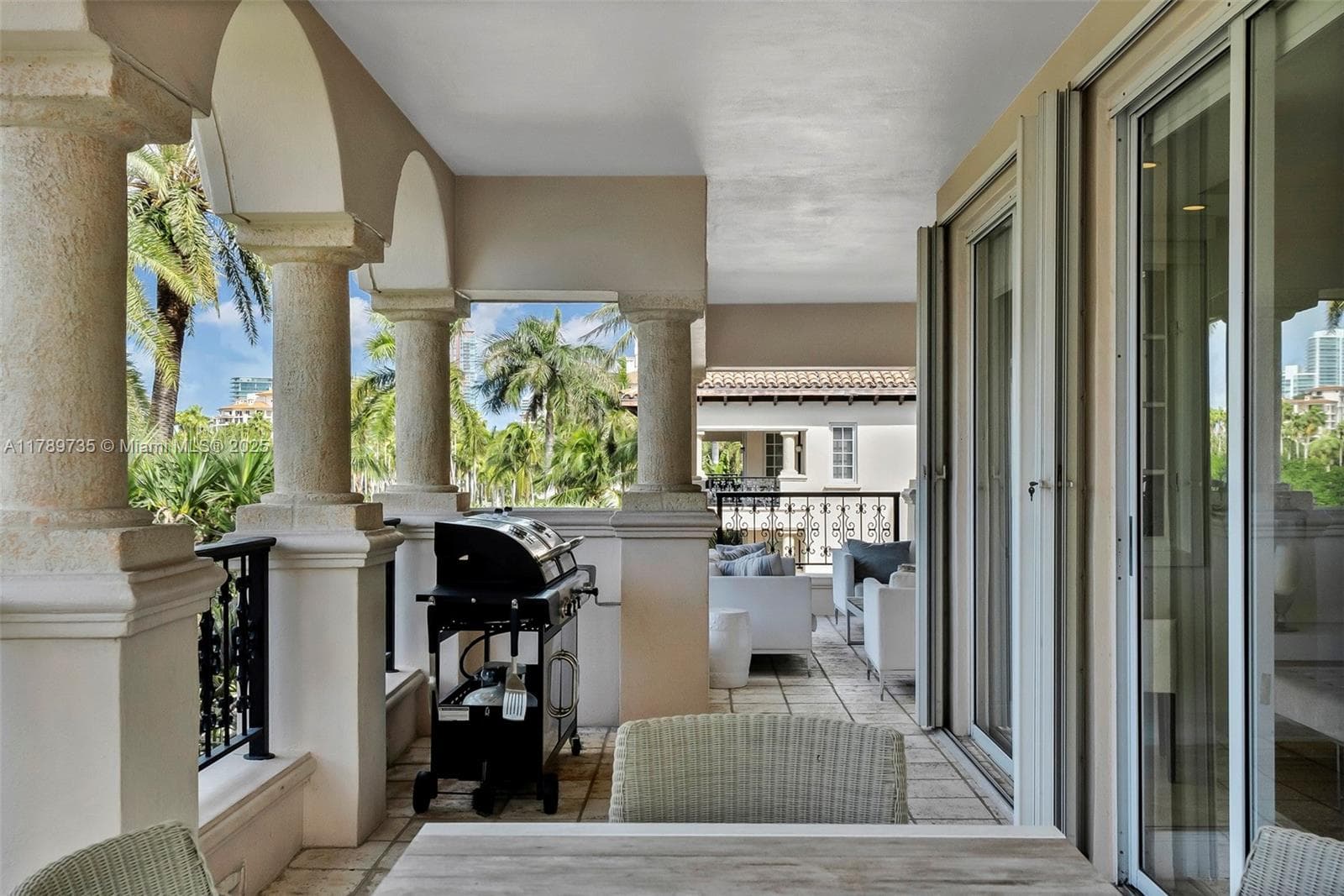 19237 Fisher Island Dr # 19237, Miami FL 33109 — 23