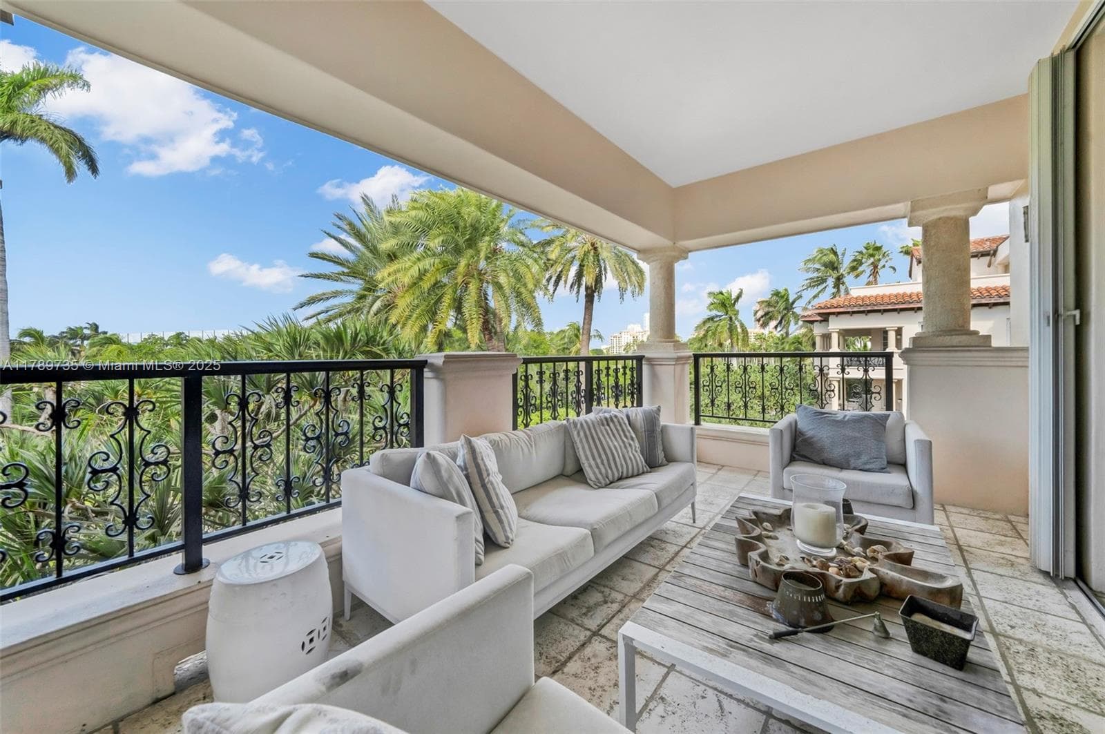 19237 Fisher Island Dr # 19237, Miami FL 33109 — 16