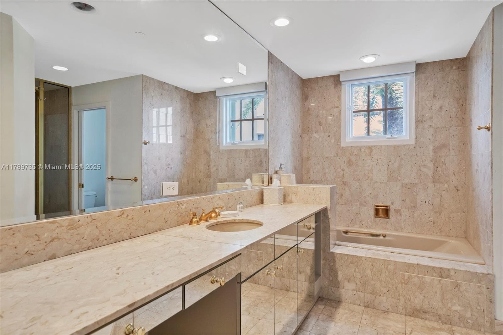 19237 Fisher Island Dr # 19237, Miami FL 33109 — 26