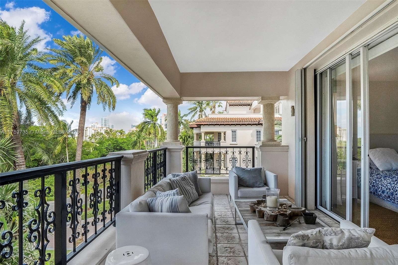 19237 Fisher Island Dr # 19237, Miami FL 33109 — 22
