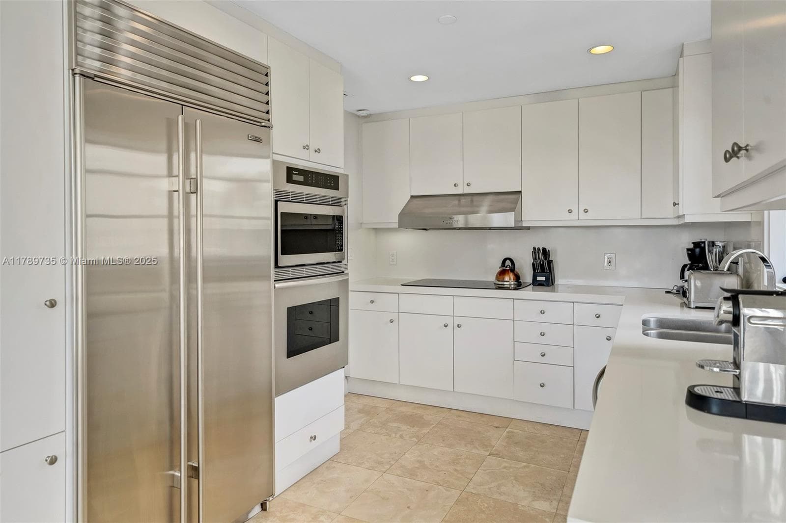 19237 Fisher Island Dr # 19237, Miami FL 33109 — 11