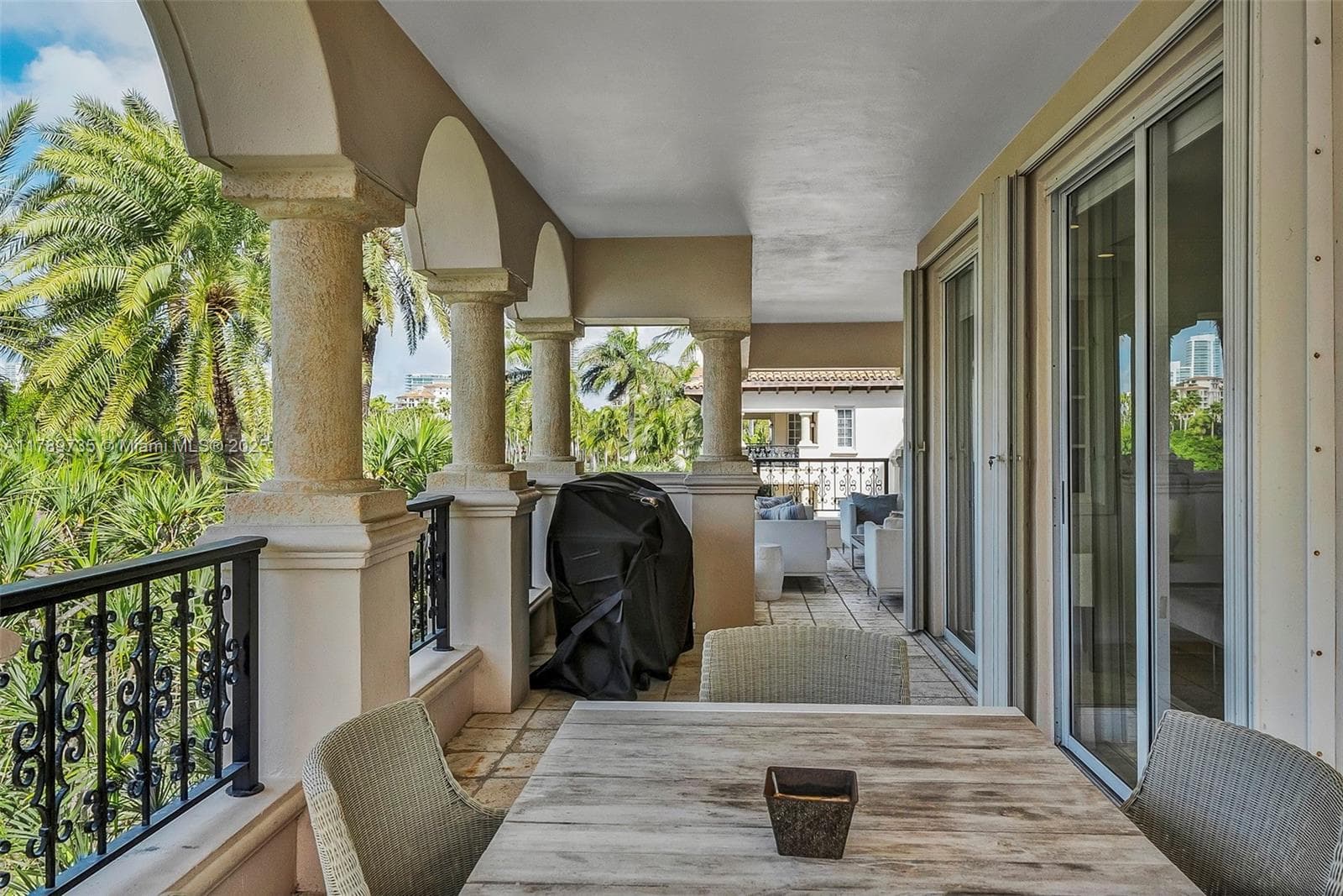 19237 Fisher Island Dr # 19237, Miami FL 33109 — 21