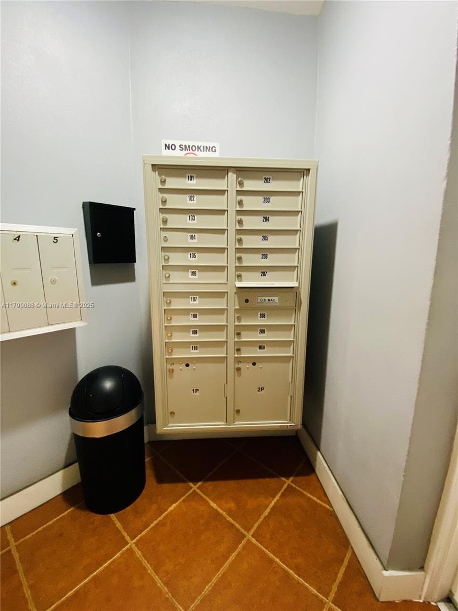 200 Azure Way, Miami Springs FL 33166 — 47
