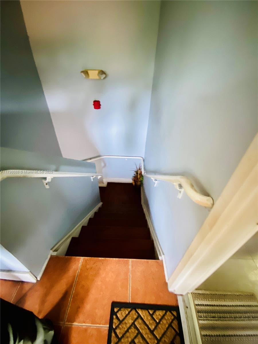 200 Azure Way, Miami Springs FL 33166 — 43