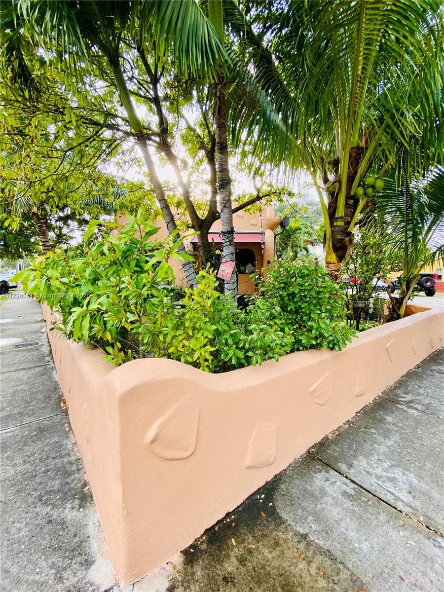 200 Azure Way, Miami Springs FL 33166 — 20